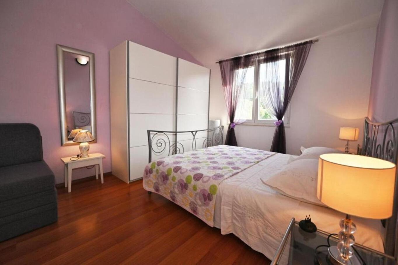 Apartment Mihovilovic Slatine Exterior foto