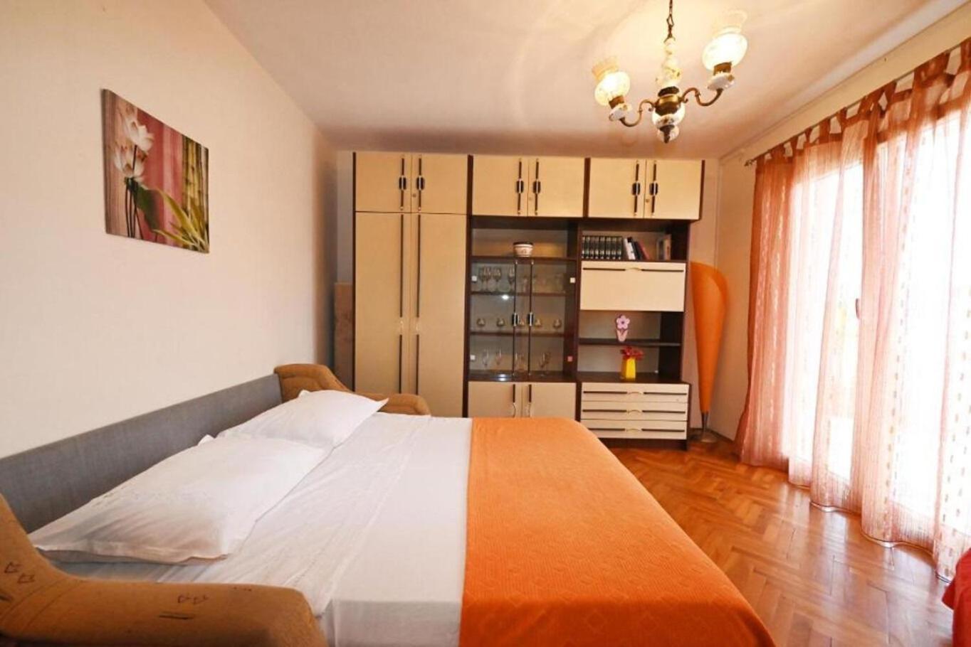 Apartment Mihovilovic Slatine Exterior foto